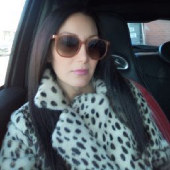 Meet your Posher, Sarah - Picture 10 of 16